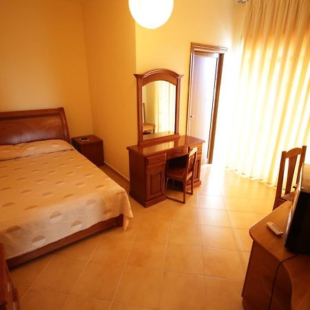 Hotel Alen 2 Tirana Esterno foto